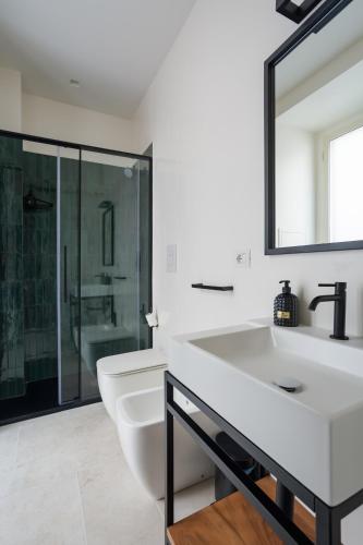Weaver Suites By Dimorra 1