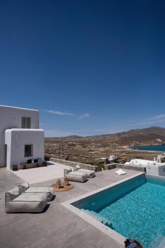 Cabana Pool Villas with Nightguard near Alemagou beach