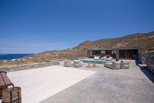 Cabana Pool Villas with Nightguard near Alemagou beach