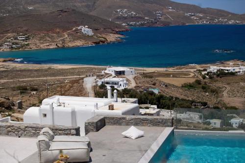 Cabana Pool Villas with Nightguard near Alemagou beach