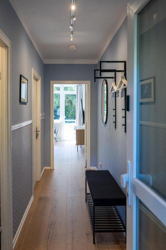 Instalaciones, Three minutes walk to the trainstation to Hamburg in Ahrensburg