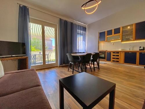 Apartments Cala - image 2