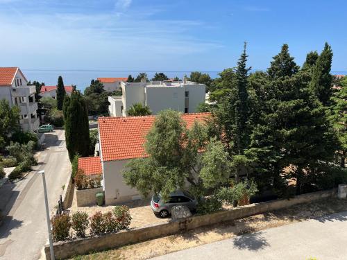 Apartments Luaniva 50m from the see