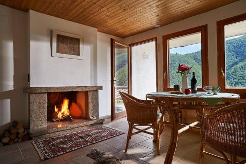 Wild Valley Secluded Apartment 1, Valle Onsernone in Isorno