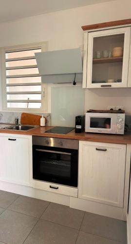 Logement CHANDELLE in Sainte Rose