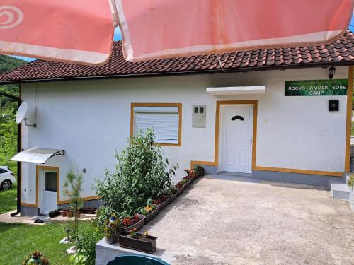 Viesnīcas āriene, Seosko domacinstvo Halil & Alema in Orašac