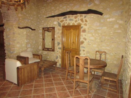 CASTILLO De PIEDRA gîte à louer La Jara