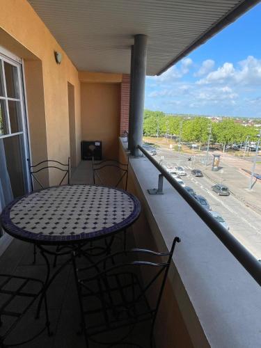 City Rose T2, Climatisation,parking privé, piscine, wifi , tout confort, Toulouse (Foto 10)