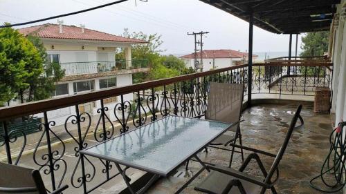 Olga Studio for 3 persons at sozopoli halkidiki Olga Studio for 3 persons at sozopoli halkidiki