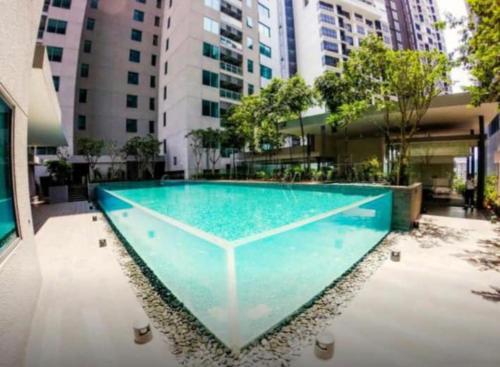 KLCC apartments - image 14