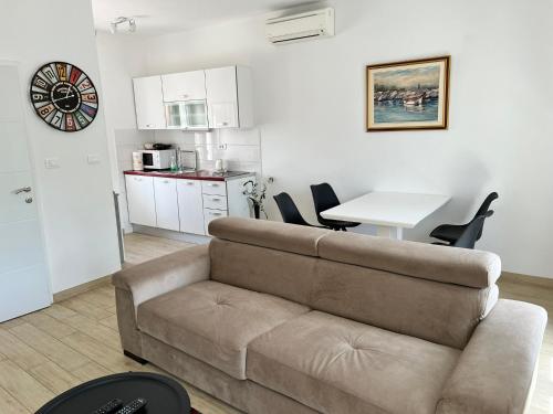 Apartment Fonte, Split (photo 6)