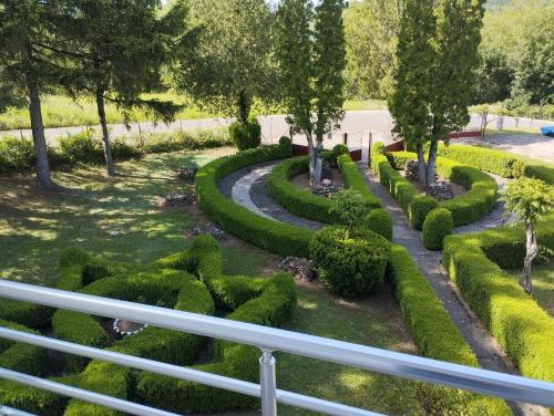 Guest House Vila Aleksa - image 2