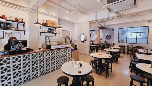 Restoran, Attrus Bed & Breakfast . 聚 in Johor Bahru