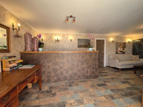 Lobby, Vrachos Beach Hotel in Paralia (Fanari)