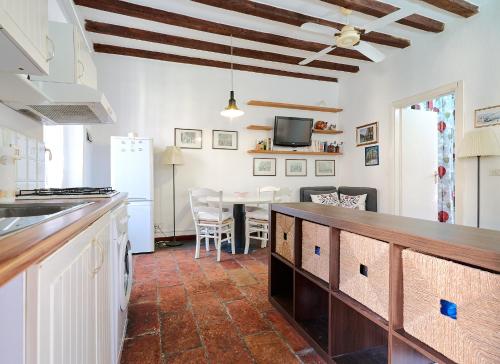 Xenia Apartments - Rustic and cozy apartment in Navigli, Mediolan