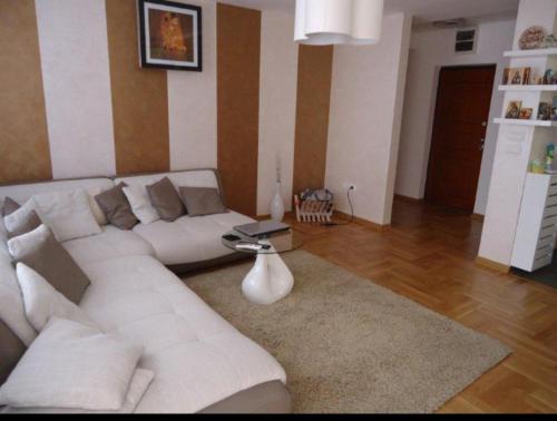 Apartman 7 - Location saisonnière - Dušanovac (historical)