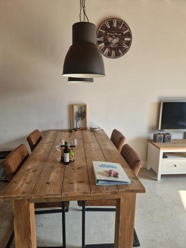 Facilities, De Varkensstal in De Heurne