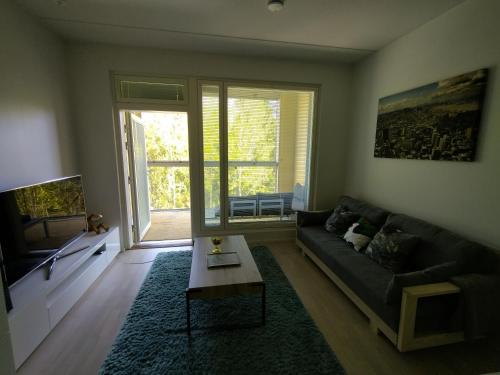 Modern compact apartment 25 minutes from Helsinki