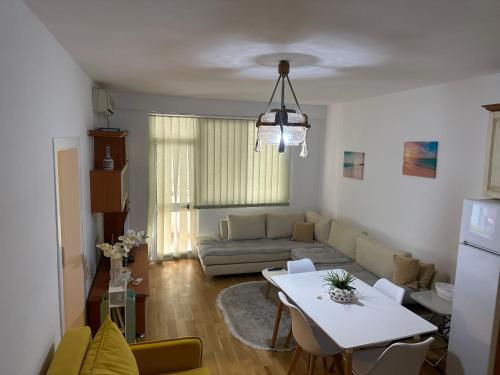 Vacations Apartment 50 m from the beach - image 3