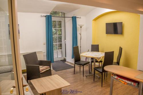 Ferienwohnung-Franziska-Wuensche-Wohnung-1 - image 6
