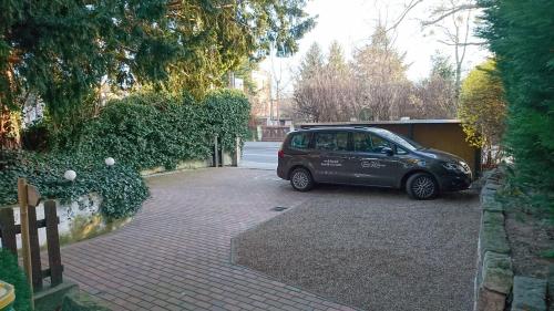 Ferienwohnung-Franziska-Wuensche-Wohnung-1 - image 12