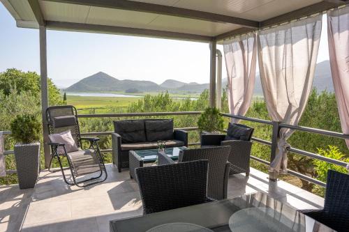 Balkons/terase, Lavanda home in Desne