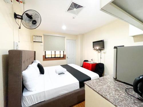 room detail thumbnail 0