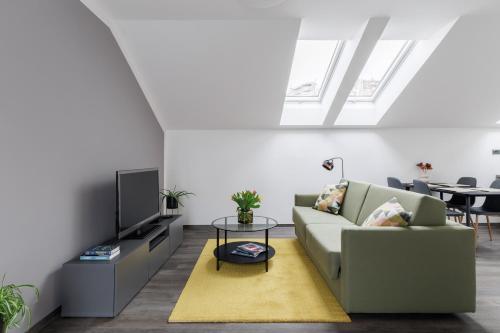 Shared lounge/TV area, River Apartments in Mlada Boleslav