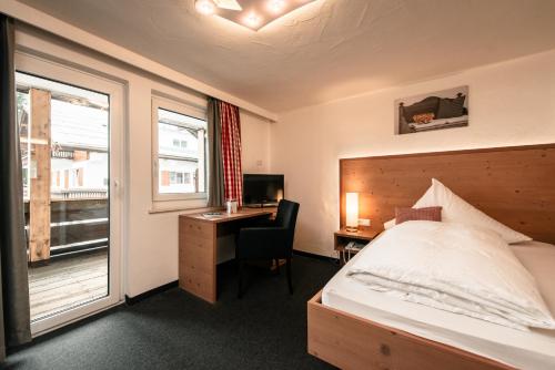 1 twin bed