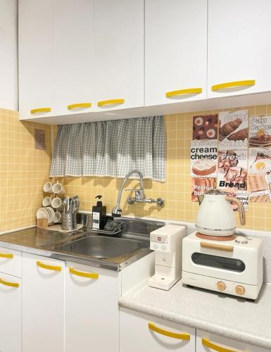 서울 갓성비 암사역 도보 Yes24live 암사종합시장 한강공원 KSPO 2룸 2퀸 침대 (갓성비 암사역 도보 Yes24live 암사종합시장 한강공원 KSPO 2룸 2퀸 침대) 4성급 호텔 외관