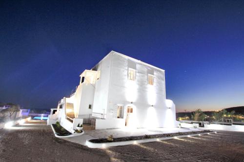 The Fisherman's House Santorini