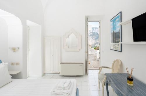 Villa Mariuccia Capri - image 10
