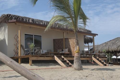 Buitenkant, Hotel Gran Azul Bungalows in Canoas De Punta Sal