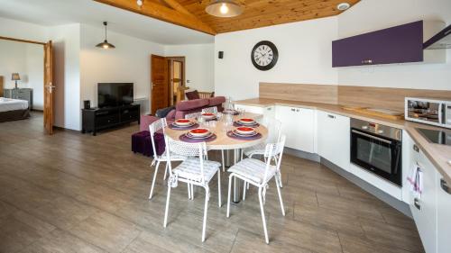 Létesítmények, L'Intermede & En toute amitie - Les Gites de l'Argile in Faucon De Barcelonnette