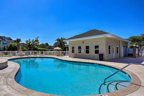 Golf Getaway with Pool Access in Myrtle Beach! Golf Getaway with Pool Access in Myrtle Beach!