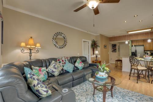 Golf Getaway with Pool Access in Myrtle Beach! Golf Getaway with Pool Access in Myrtle Beach!