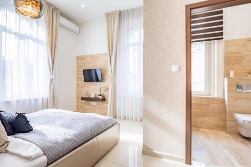 Spledid perfectly located flat with sauna - image 9
