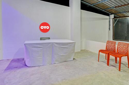 OYO Flagship City Light Hotel