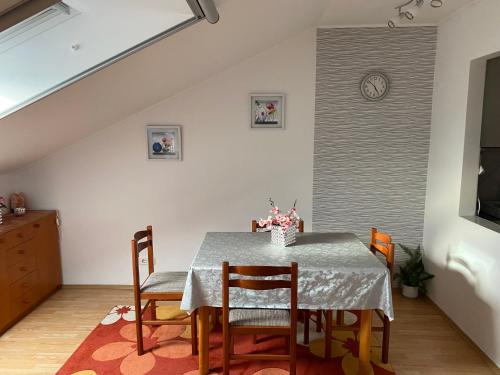 館内設備, Vukmán Apartman (Vukman Apartman) in ティゼンハーロム ヴァローシュ