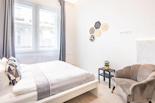 Ultra Central - NEW - Comfy Studio - image 9