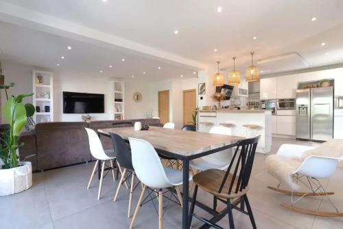 JO 2024 - Maison d'architecte avec jardin gîte à louer L'Île-Saint-Denis