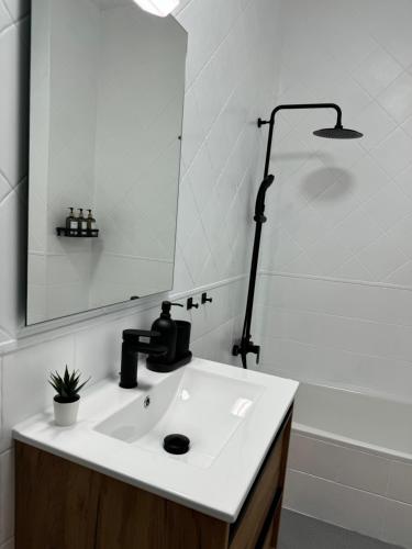Fürdőszoba, Apartamentos El Llano Málaga 7 (Apartamentos El Llano Malaga 7) in Sorbas