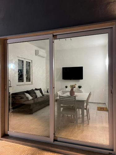 Shared lounge/TV area, Villa Rita in Corato