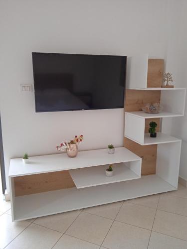 Double Room image 6