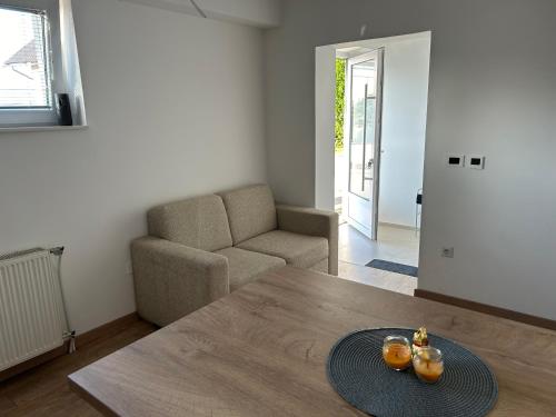 Apartman Nikol - Apartment - Sveti Ivan Zelina