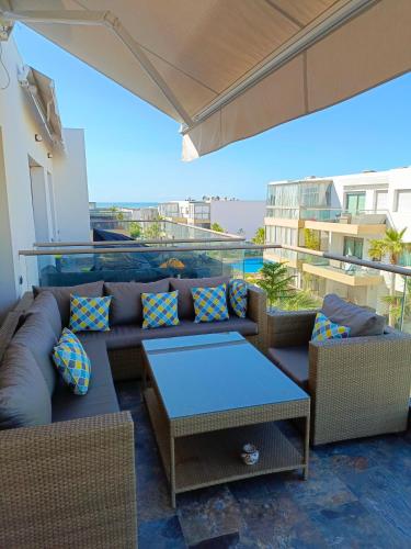 Bleu Beach uniquement pour famille in Sidi Rahal