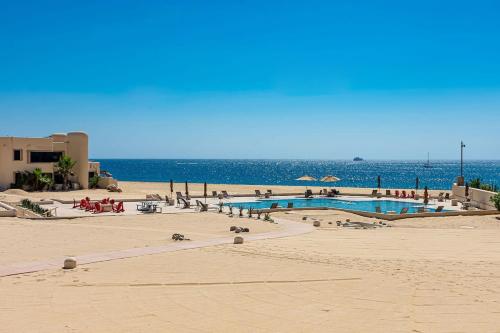 Unit 168- Casa Sangria - OCEANFRONT - Fully Renovated - image 3