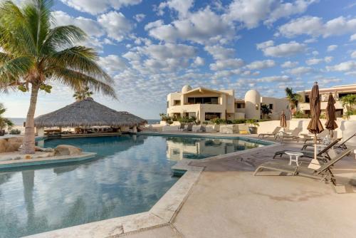 Unit 168- Casa Sangria - OCEANFRONT - Fully Renovated - image 5