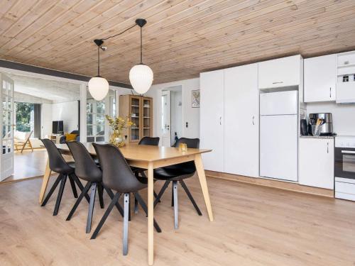 Comoditats, 4 star holiday home in Glesborg-By Traum in Glesborg