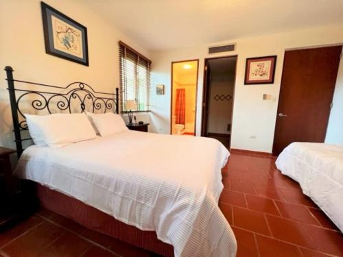 3 BR – Villa Coco at Lakeside Villas, Sabana (photo 8)